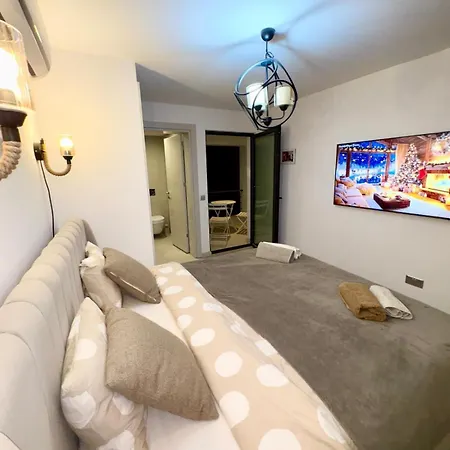 3 Bedrooms With Own Pool! Villa *