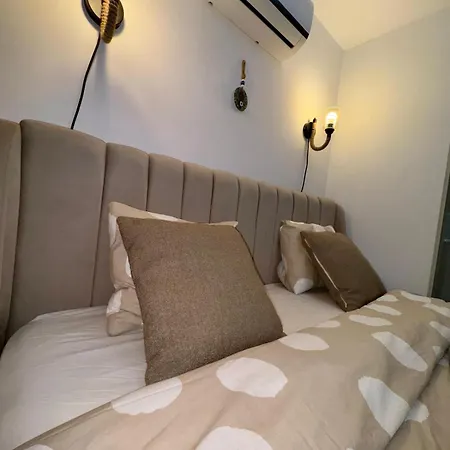 3 Bedrooms With Own Pool! *