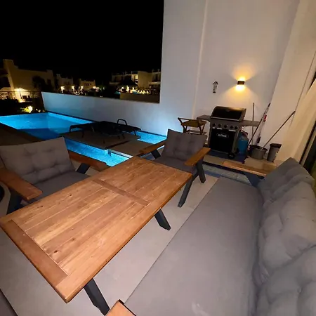 Villa 3 Bedrooms With Own Pool!
