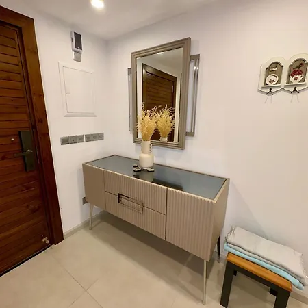 Villa 3 Bedrooms With Own Pool! *