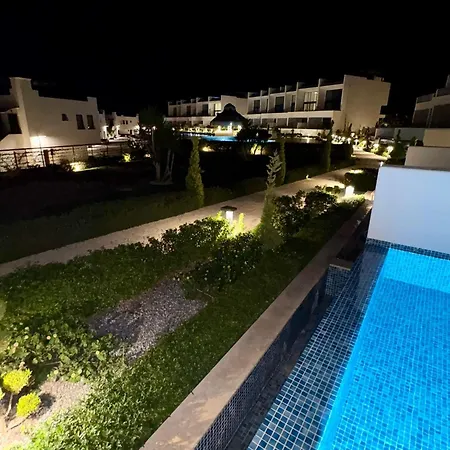 3 Bedrooms With Own Pool! Villa