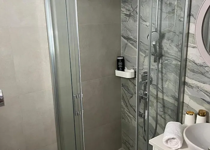 3 Bedrooms With Own Pool! Vila Pano Deftera