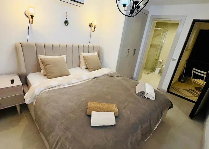 Vila 3 Bedrooms With Own Pool!