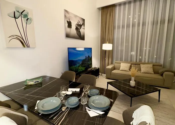 3 Bedrooms With Own Pool! Vila Pano Deftera