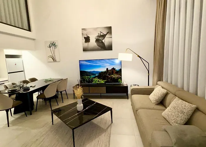 Vila 3 Bedrooms With Own Pool! *