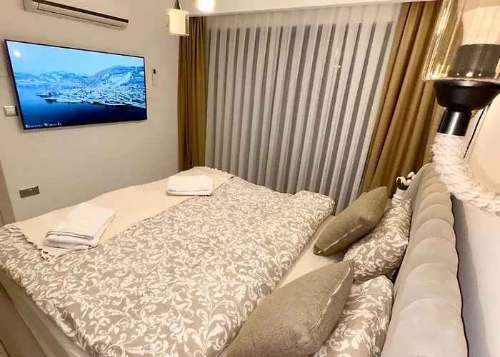 3 Bedrooms With Own Pool! Vila Pano Deftera